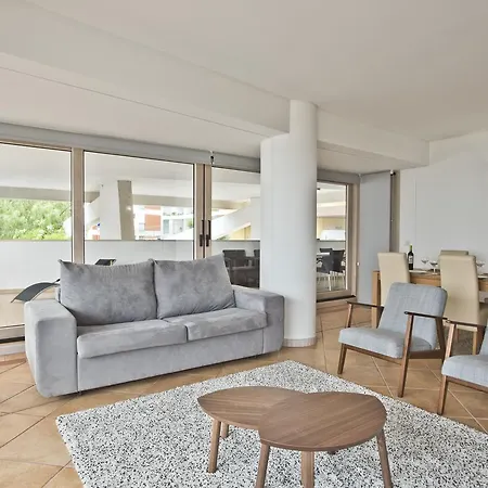 Bmyguest - California Beach Apartment