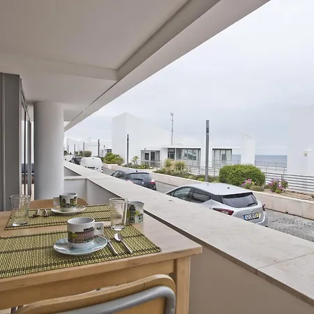 Bmyguest - California Beach Apartment Sesimbra